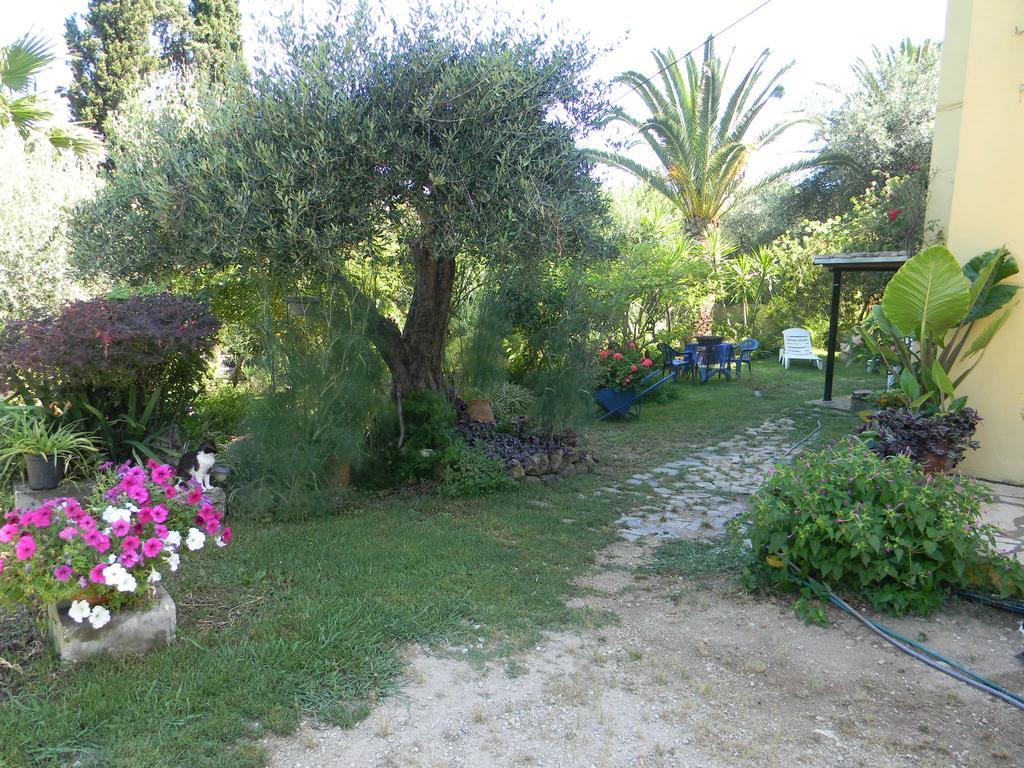 Villa Efterpi Κοντόκαλι Εξωτερικό φωτογραφία